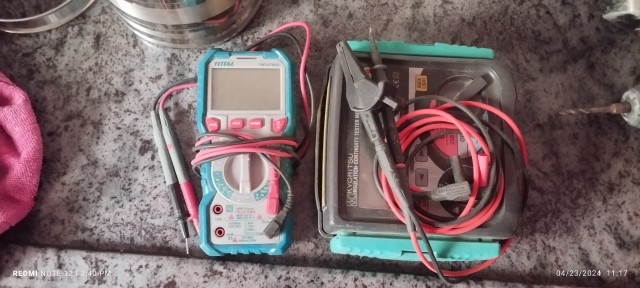 Insulation tester machine multimeter machine
