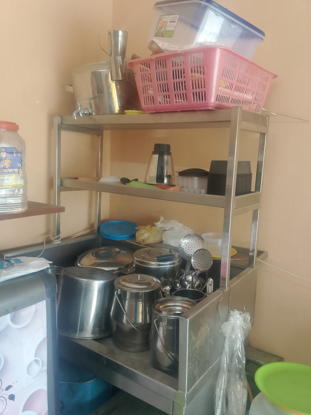 Tea shop for sale