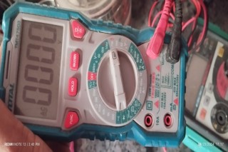Insulation tester machine multimeter machine